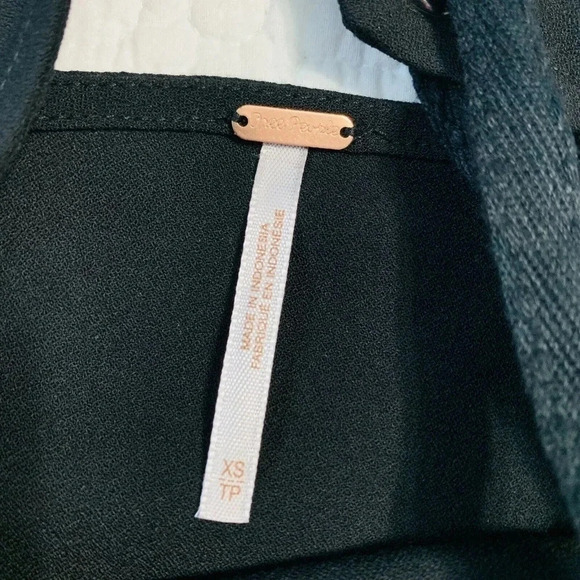 Free People Size XS Sleeveless Black Baby Love Trapeze Dress NEW! - Picture 5 of 8